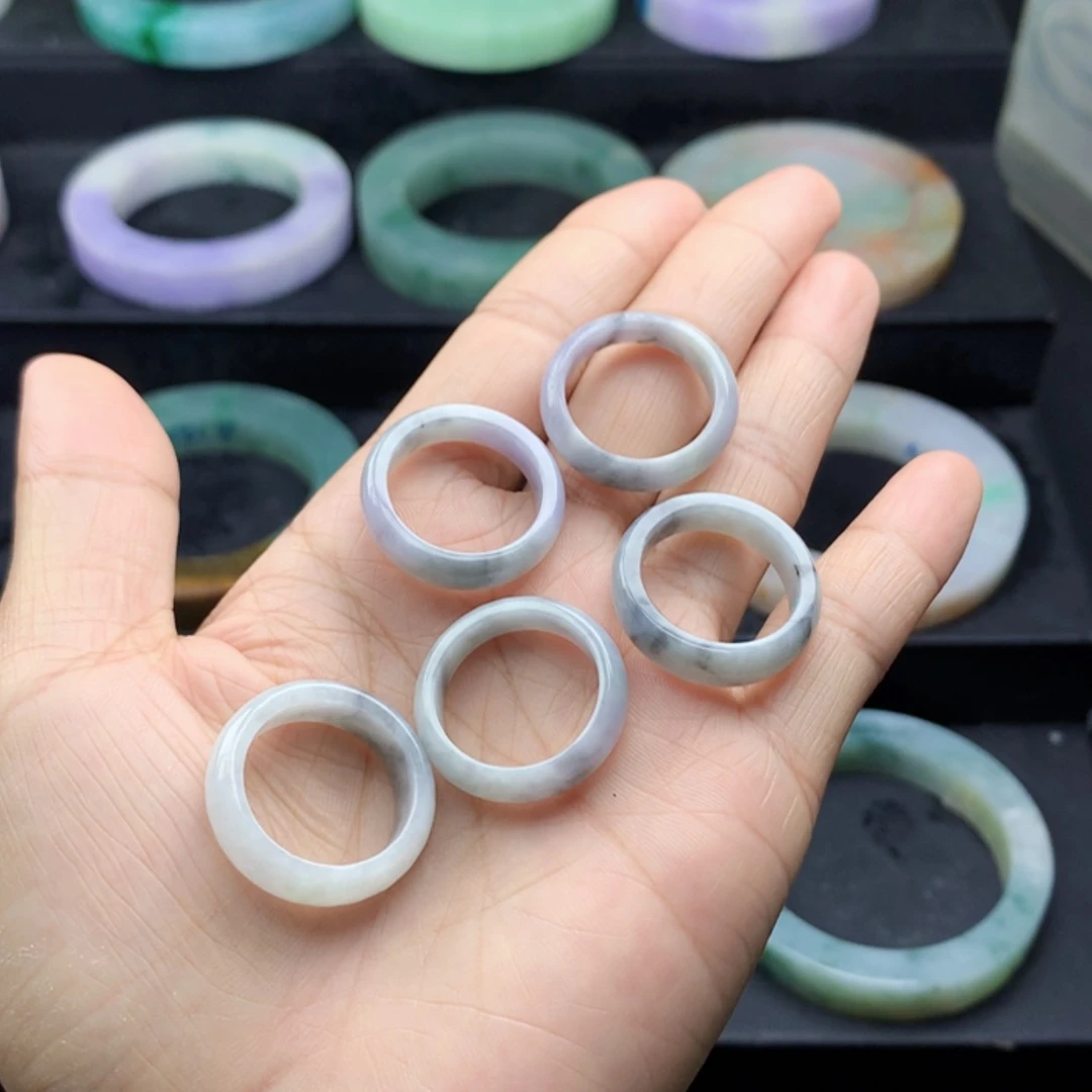 【闪购商品】翡翠戒圈未镶嵌多样性发一