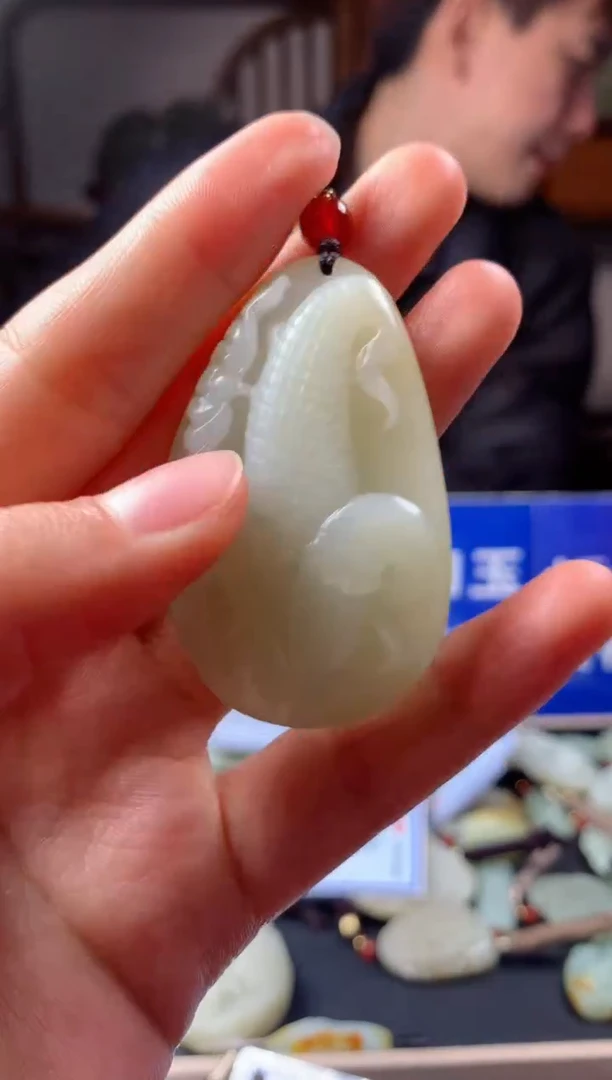 【闪购商品】和田玉颈饰未镶嵌1