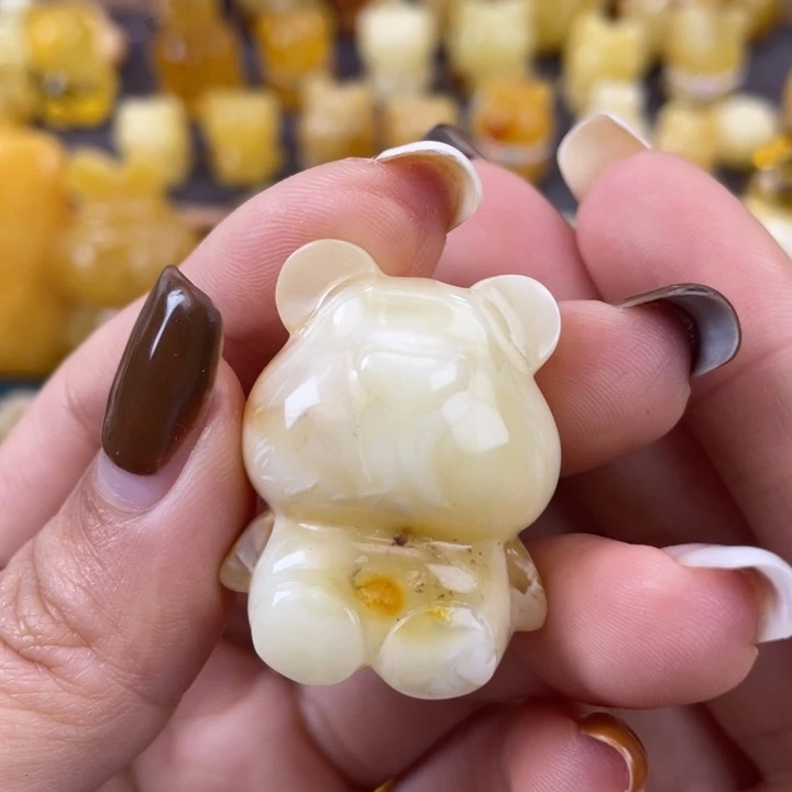 琥珀裸石未镶嵌蜜蜡