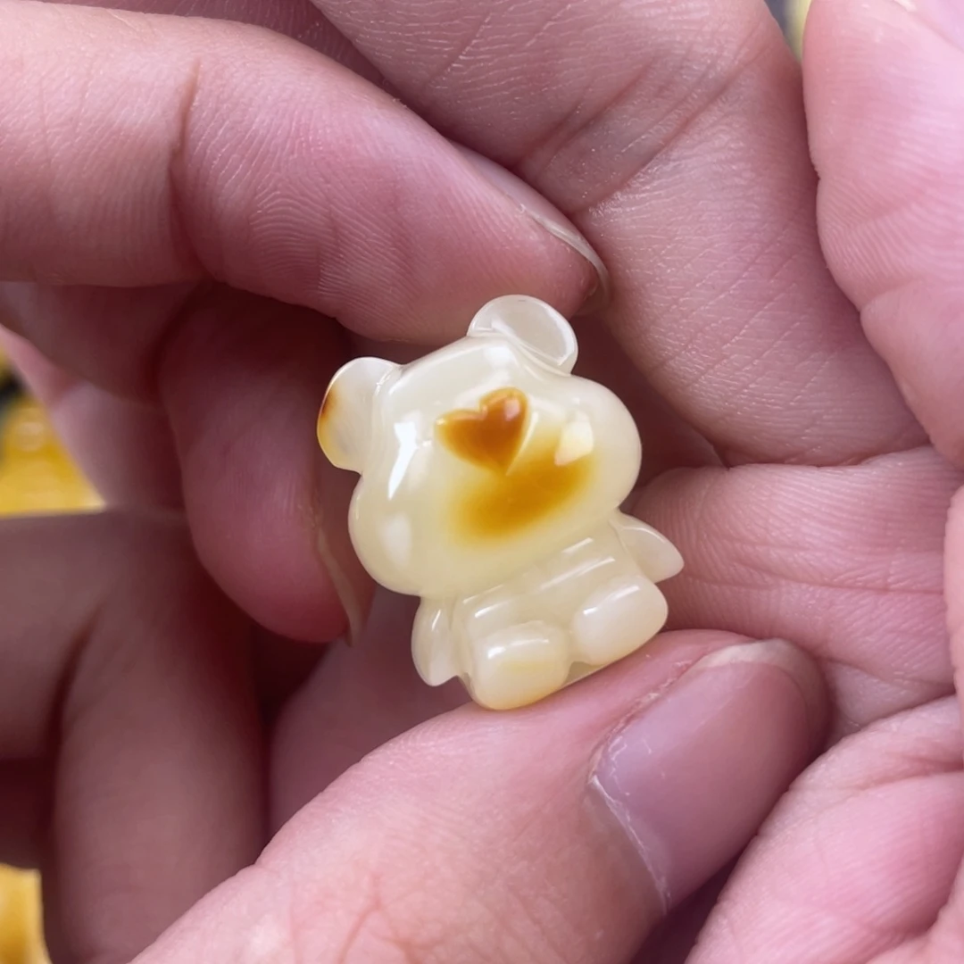 琥珀裸石未镶嵌蜜蜡