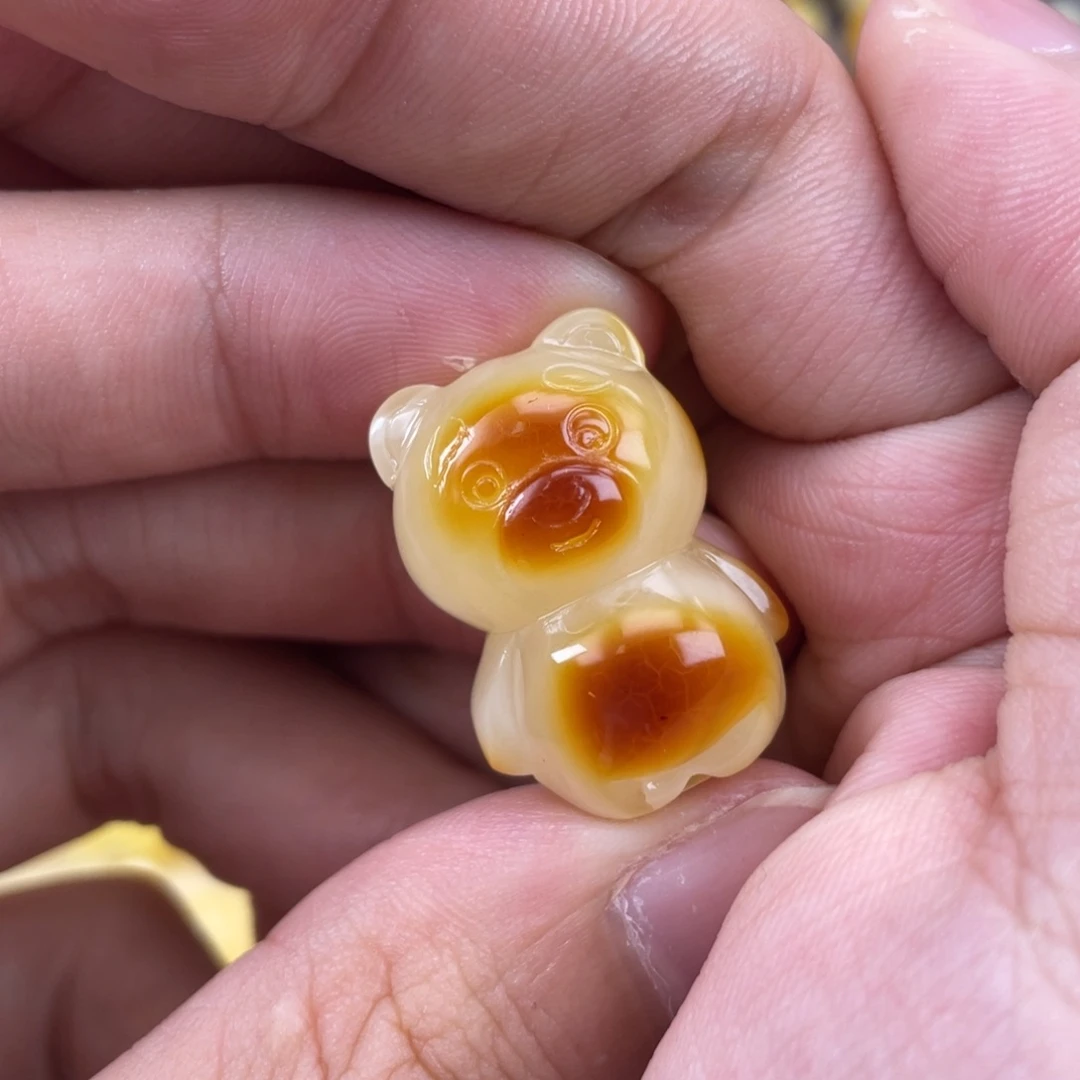 琥珀裸石未镶嵌蜜蜡