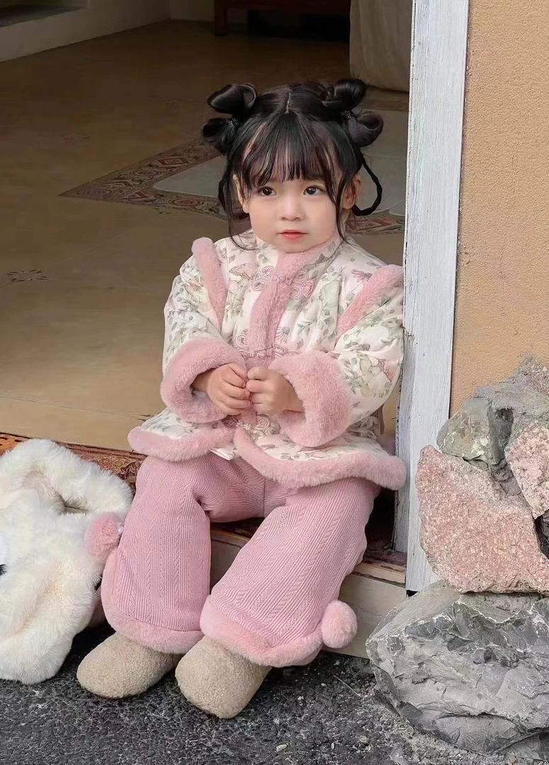 汉服女童套装秋冬装洋气夹棉儿童国风唐装宝宝周岁礼服过年拜年服
