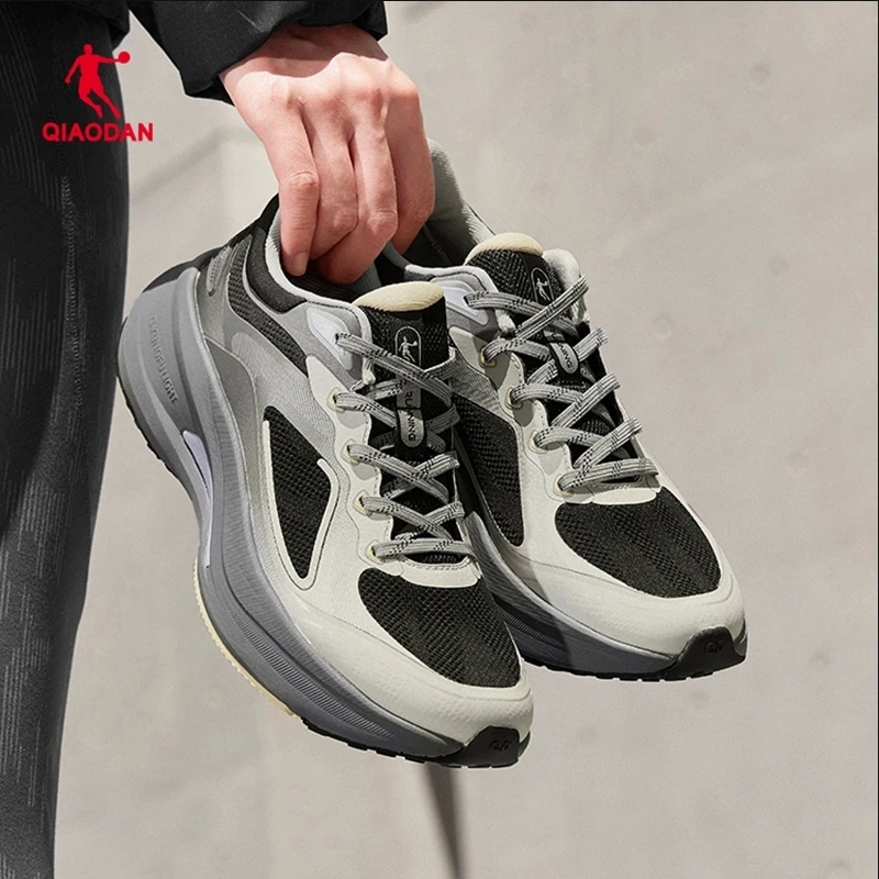 【流光5.0】乔丹2024年女子冬款防泼水科技缓震运动鞋跑步鞋跑鞋