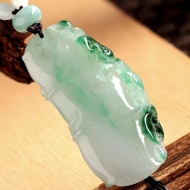 石之富天然缅甸翡翠A货厚实冰种飘绿节节高升吊坠