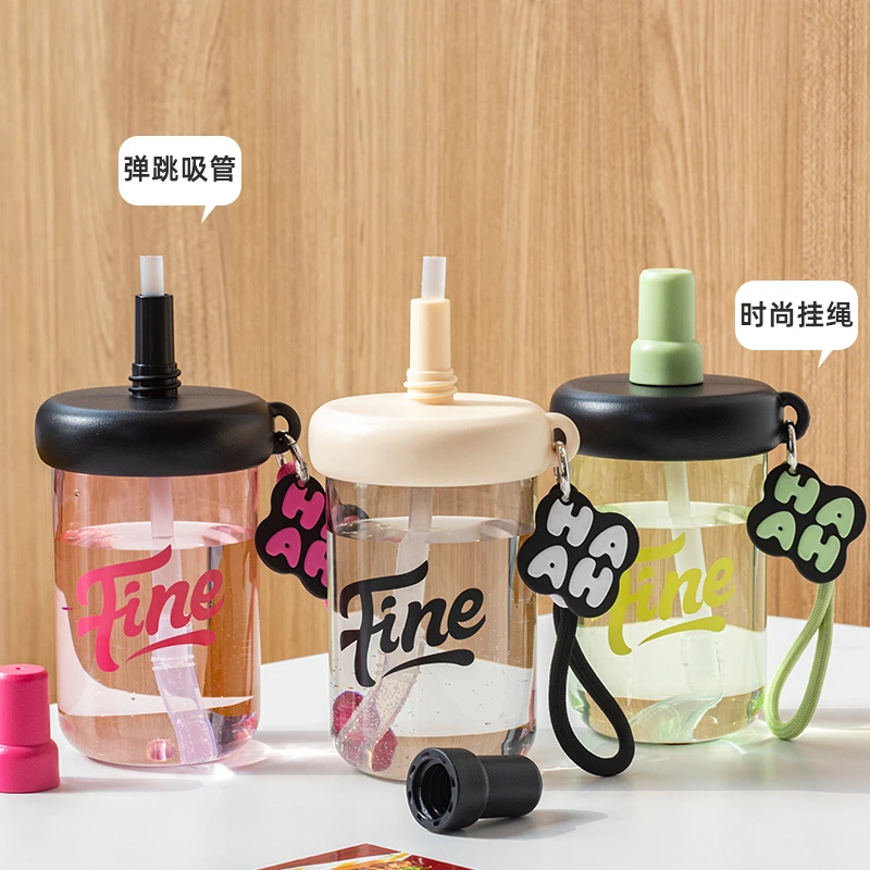 可爱潮流高颜值夏天儿童带吸管塑料杯子女孩学生便携防摔随手水杯