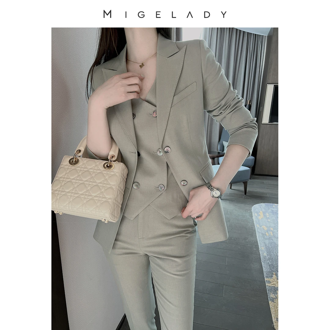 觅格V636气质时尚休闲修身轻熟风西装西服套装女