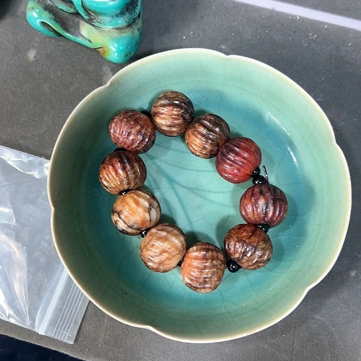 碟同moon的某咯饿摸摸我摸我