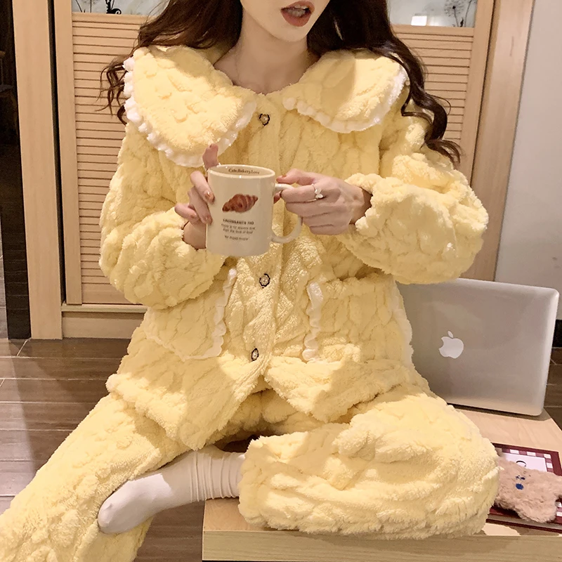 珊瑚绒三层夹棉保暖加厚睡衣女长袖开衫法兰绒秋冬简约家居服套装