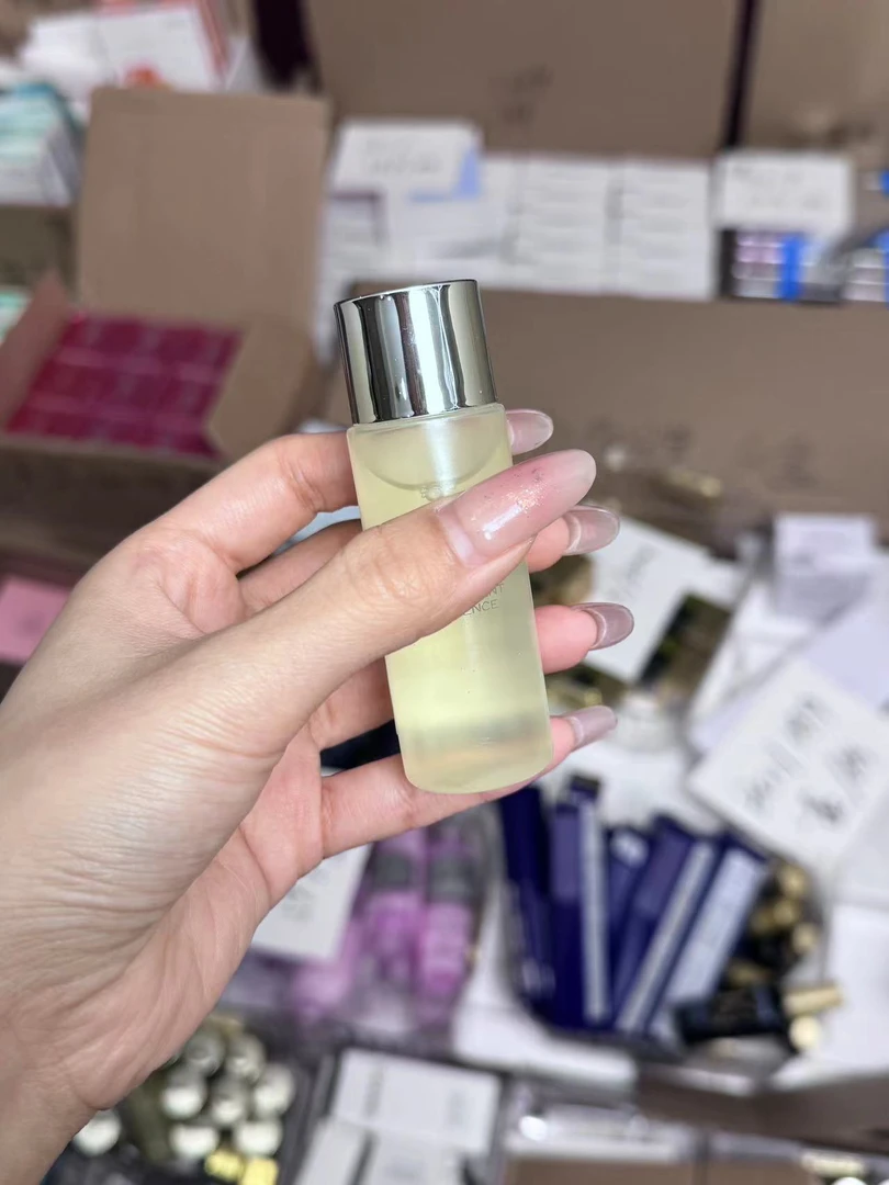 【28】完美芦荟补水舒调理彩妆