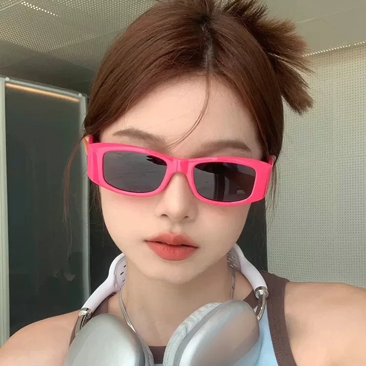 多巴胺墨镜女款防紫外线玫红色粉色方形拍照太阳眼镜2025新款y2k