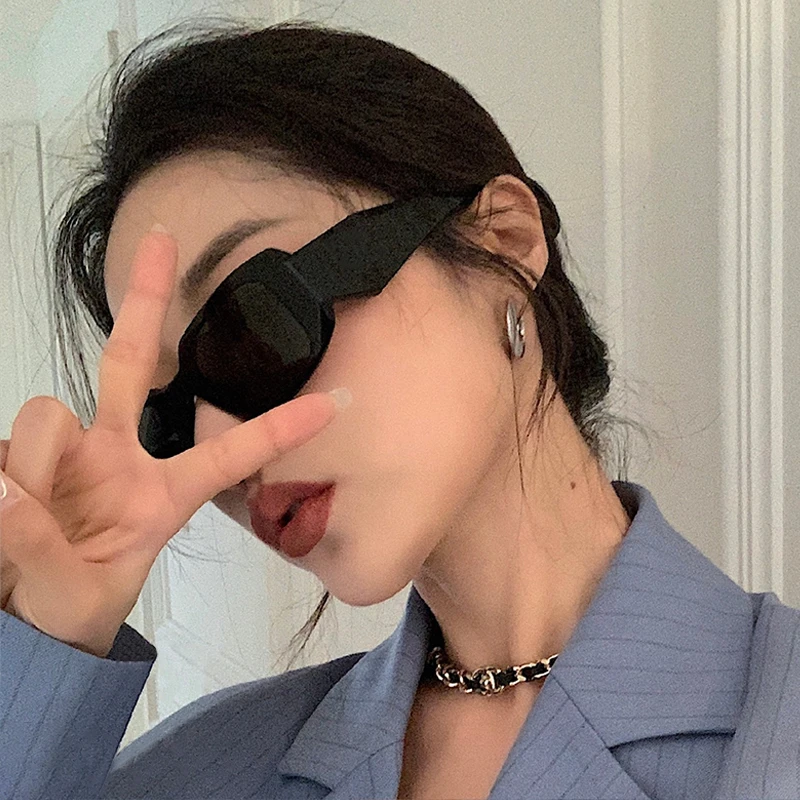 法式复古墨镜女高级感ins夏防晒黑色欧美方框太阳眼镜防大脸瘦脸