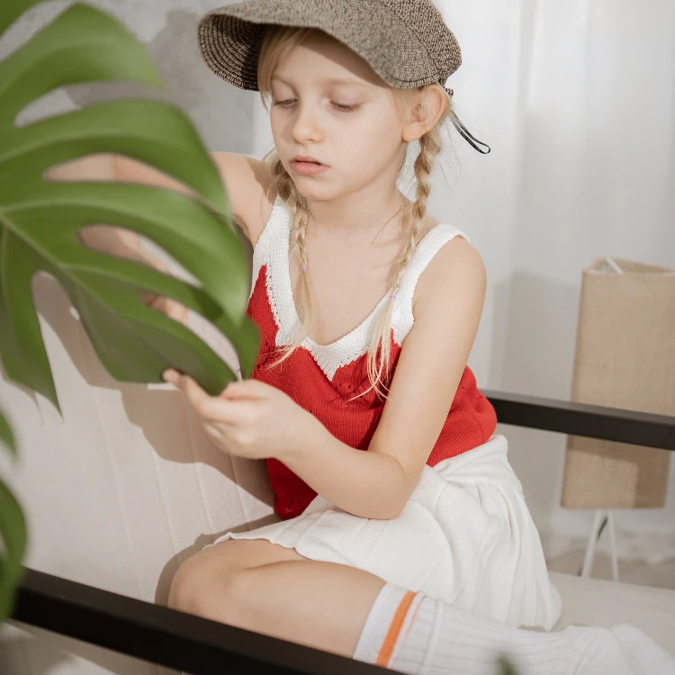 Let's Chill爱心吊带针织上衣 精梳棉百搭