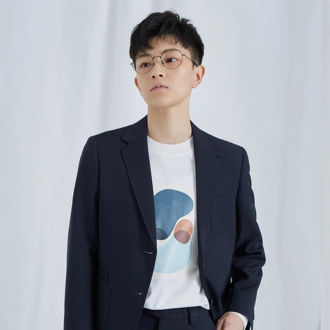 knighttom春秋西服女中帅气合身藏蓝色休闲西服小西装外套9150C
