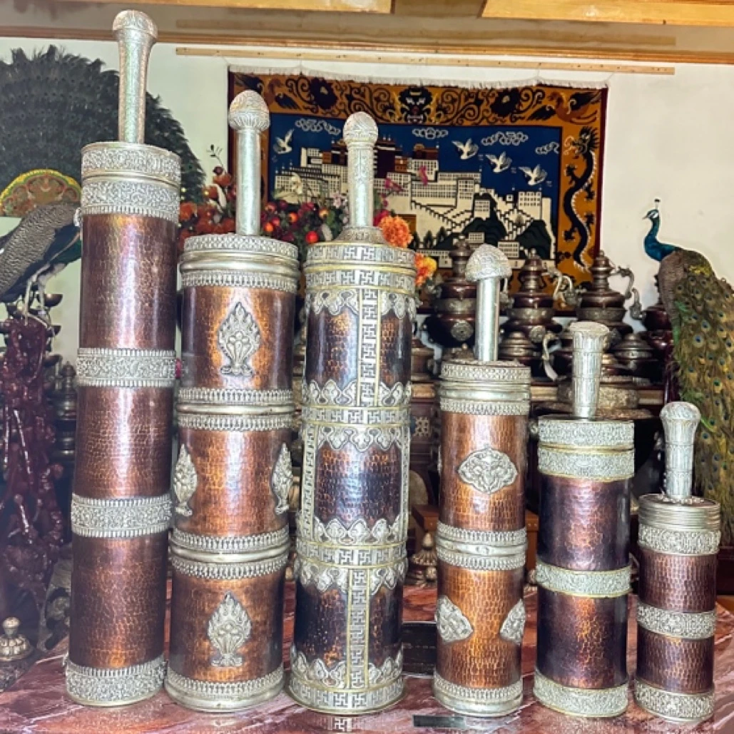 尼泊尔纯手工打造的精品豪华酥油桶