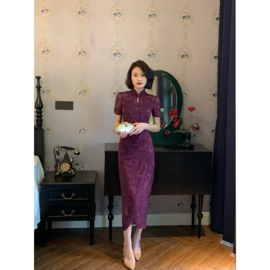 彩彩家【歌剧魅影】左侧开叉夏季优雅风气质水滴领修身短袖改良旗