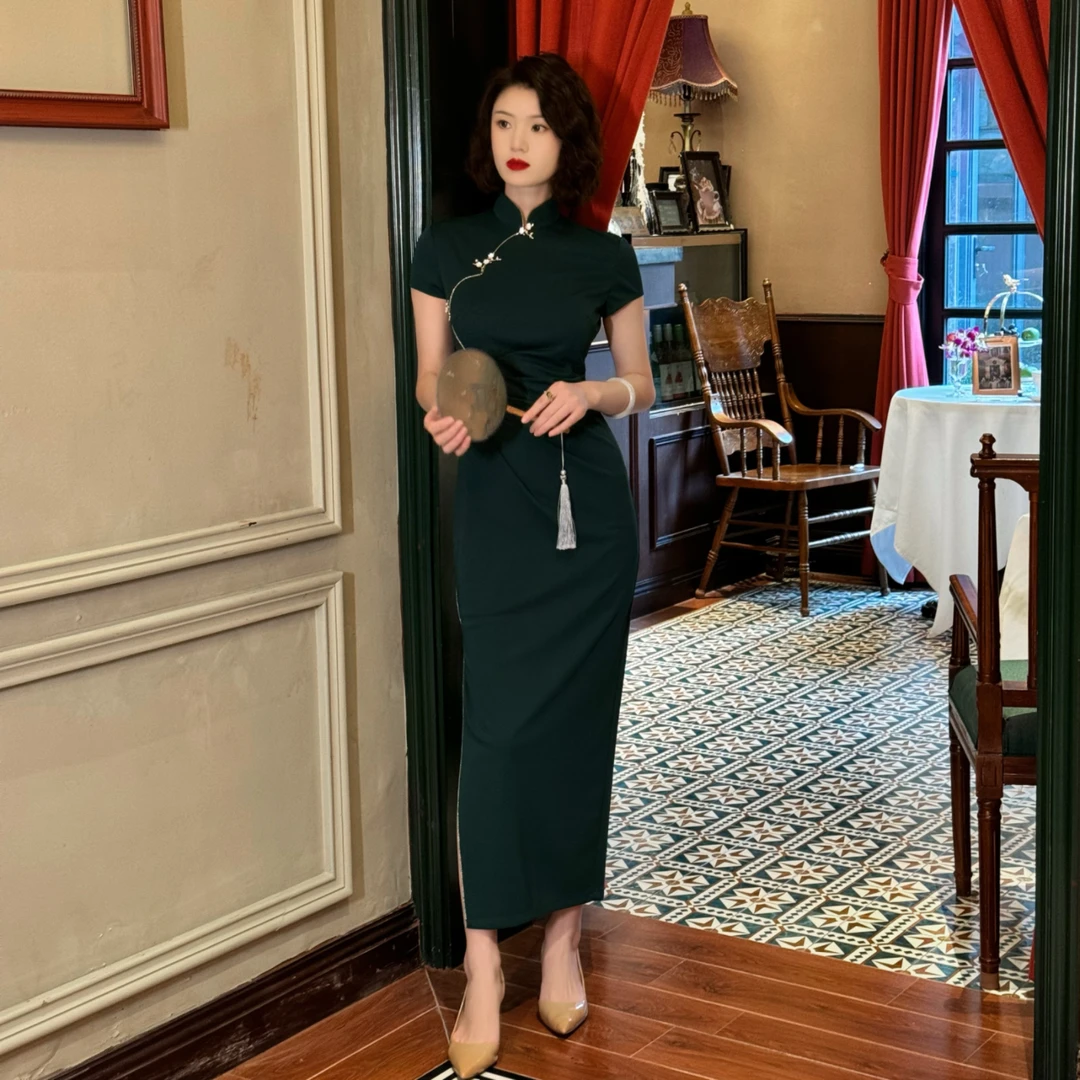 彩彩家【森林秘境】右开叉收腰修身复古绿色显白遮肉设计改良旗袍