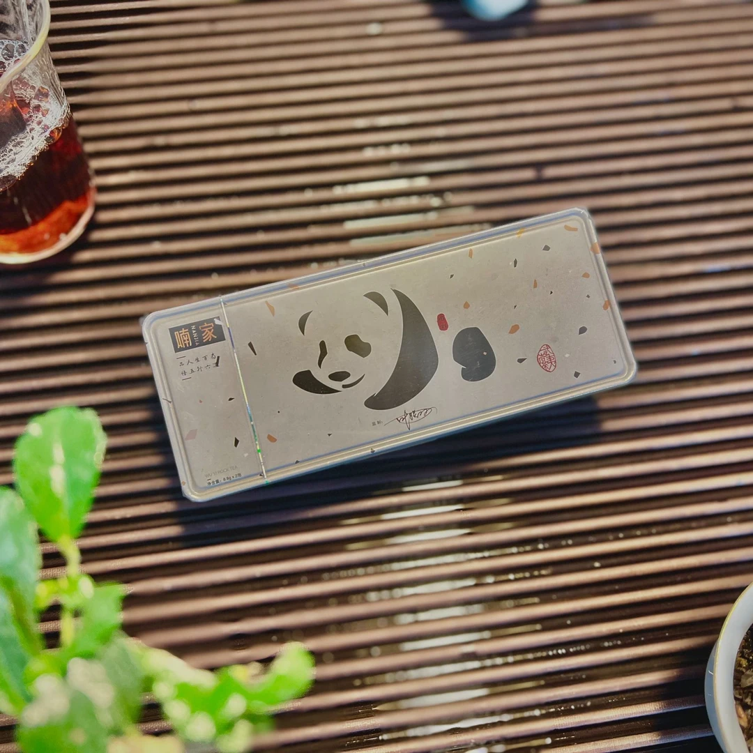 喃家【白猫】-武夷山-武夷岩茶- 品鉴装