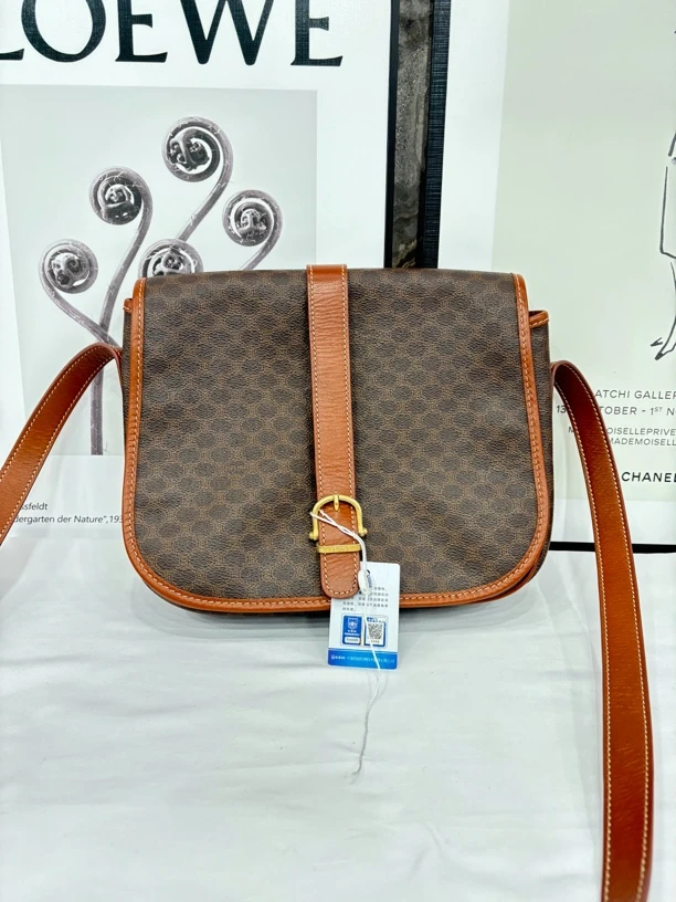 修复品S024/Celine邮差包