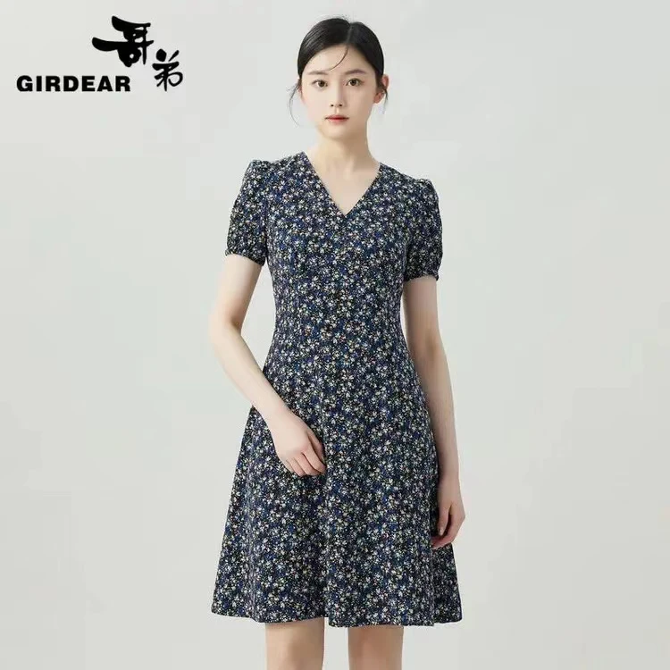 GIRDEAR/哥弟复古V领收腰小碎花短袖洋装1500472