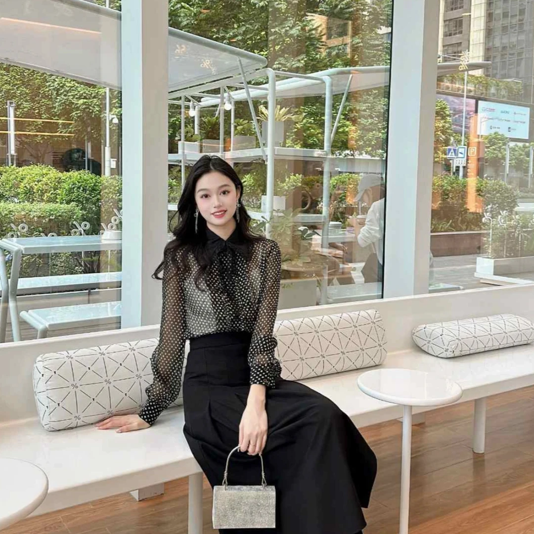 GIRDEAR/哥弟新款时尚撞色木耳边翻领气质款飘带长袖衬衫 1300973