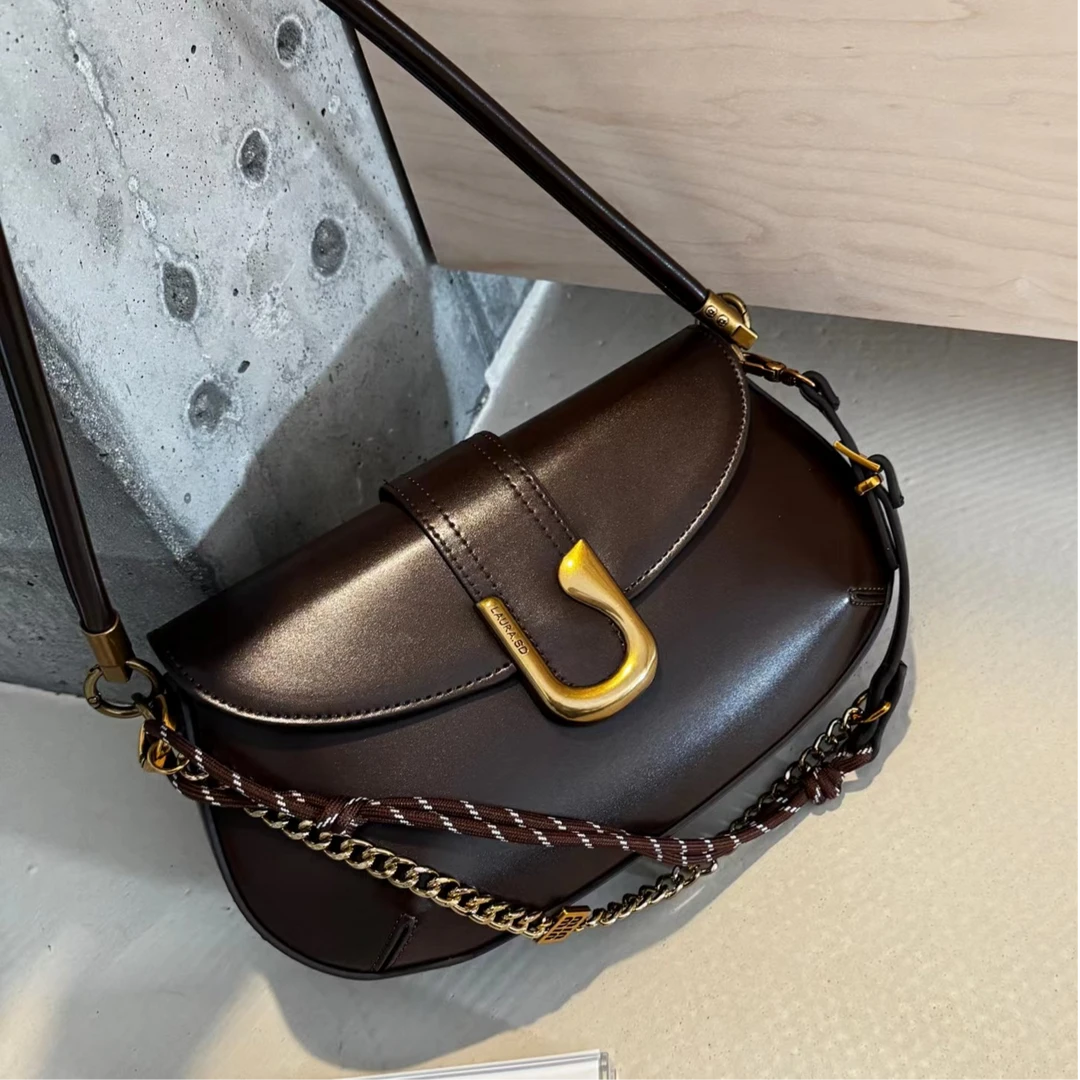 【芝麻集】SD-3939-可可黑巧休闲百搭时尚小众简约单肩气质女包