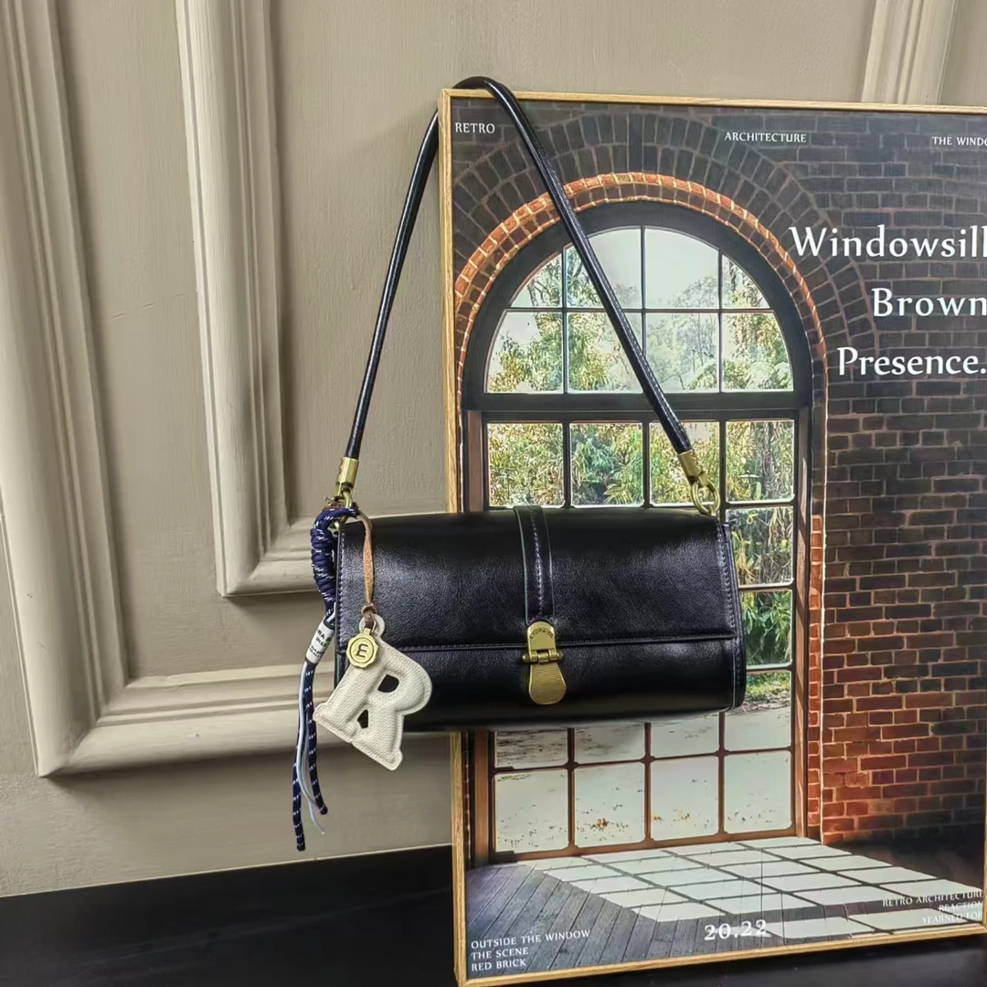 【芝麻集】SD-5019-黑色休闲百搭女士小众简约单肩气质女包