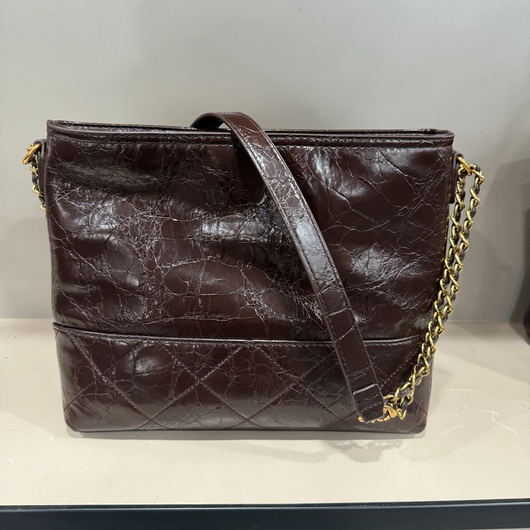 【芝麻集】SKL-7189-奶咖色RAIN.CUN夏季新款腋下斜跨轻奢女包