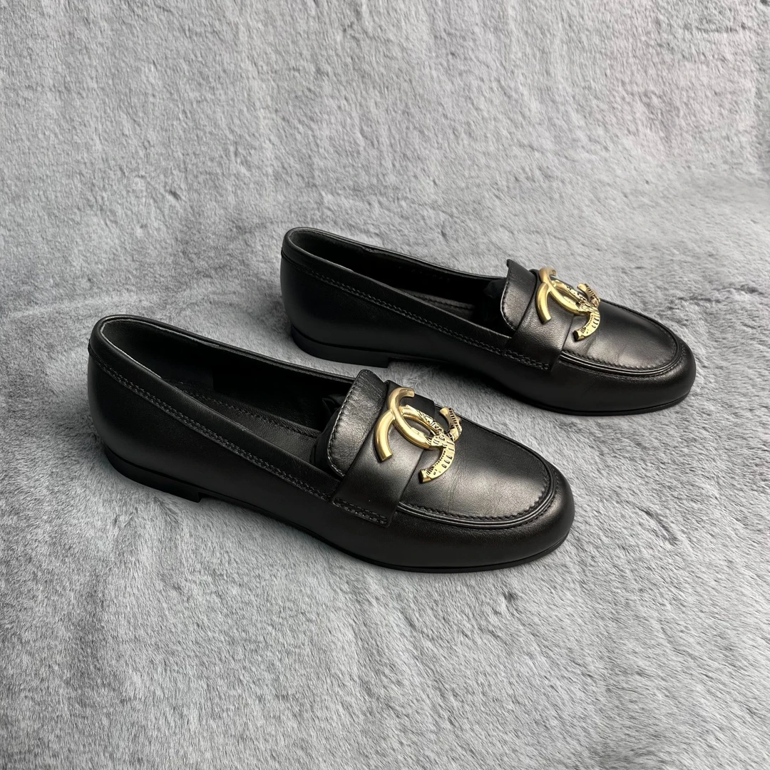 未使用 Chanel/香奈儿 35.5码大金标英伦风乐福鞋皮鞋真皮黑色F