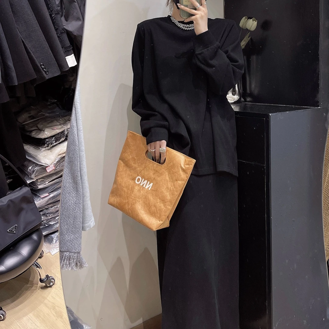 【 雨•美 推荐 】2198黑色韩版时尚百搭长袖套装