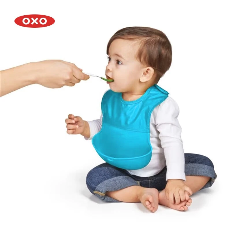 OXO奥秀硅胶辅食宝宝吃饭围兜婴儿免洗防水宝宝围嘴超软儿童饭兜