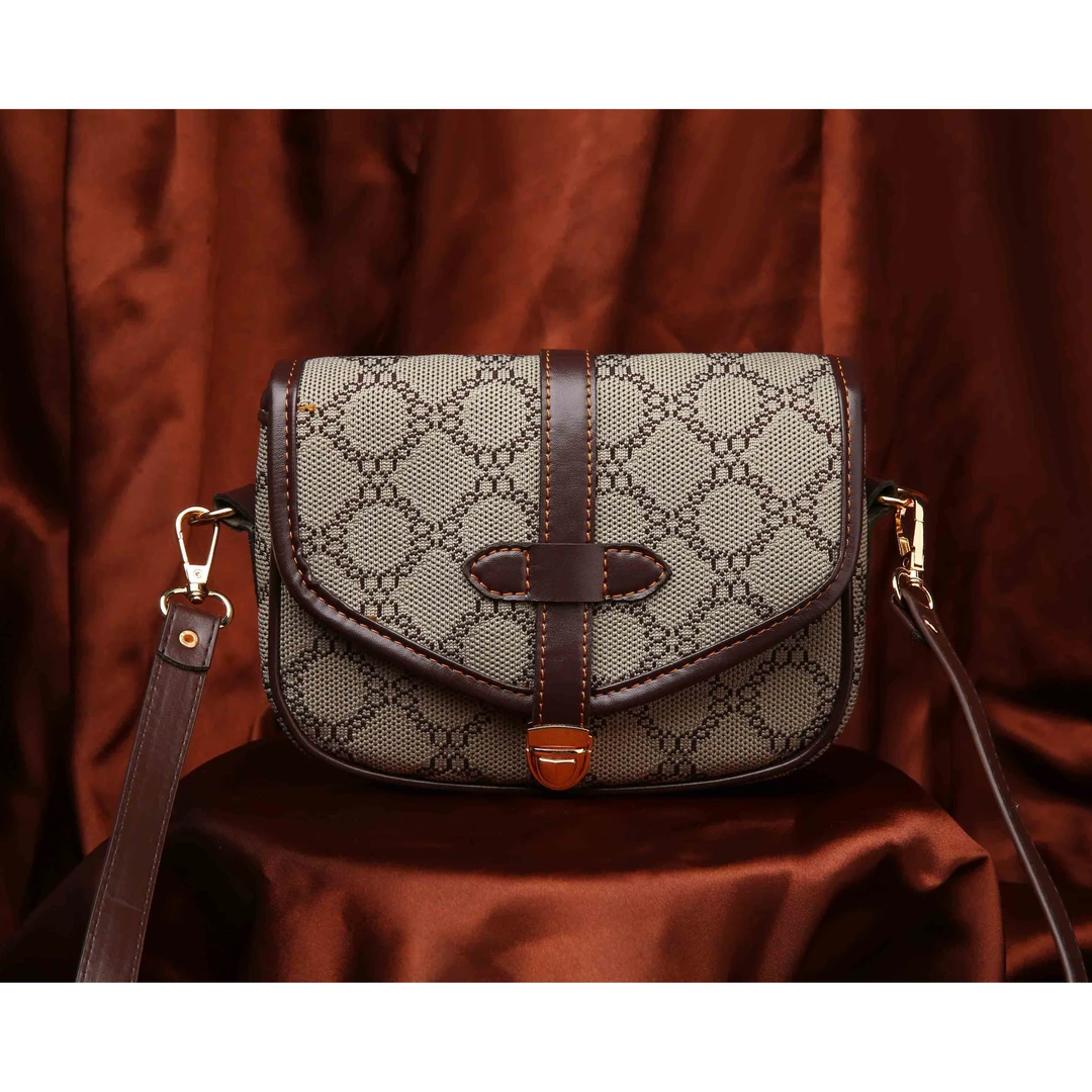 诗妮斜挎包女士复古肩包四季款撞色洋气百搭单肩包印花小众包包女