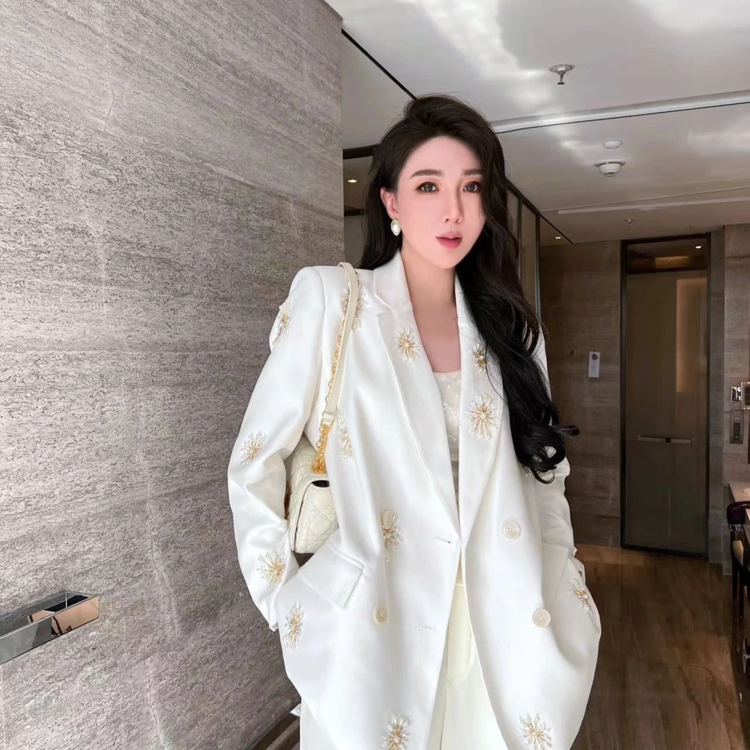 【宝姐家/西装上衣】早秋新款珍珠白花白月光女神西装外套23265