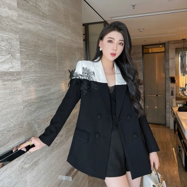 【宝姐家/西装上衣】新款黑白撞色蕾丝装饰设计款女西装外套24191