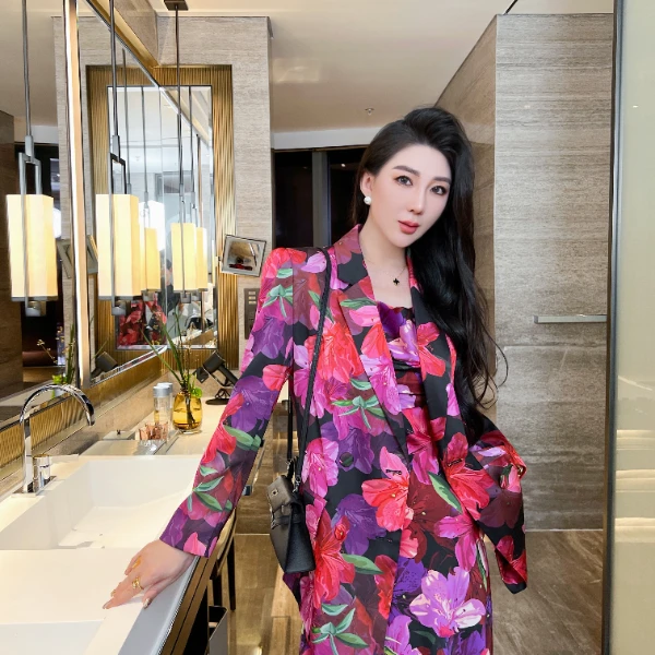 【宝姐家/西装上衣】早春新款时尚花色气质复古印花西装外套24052