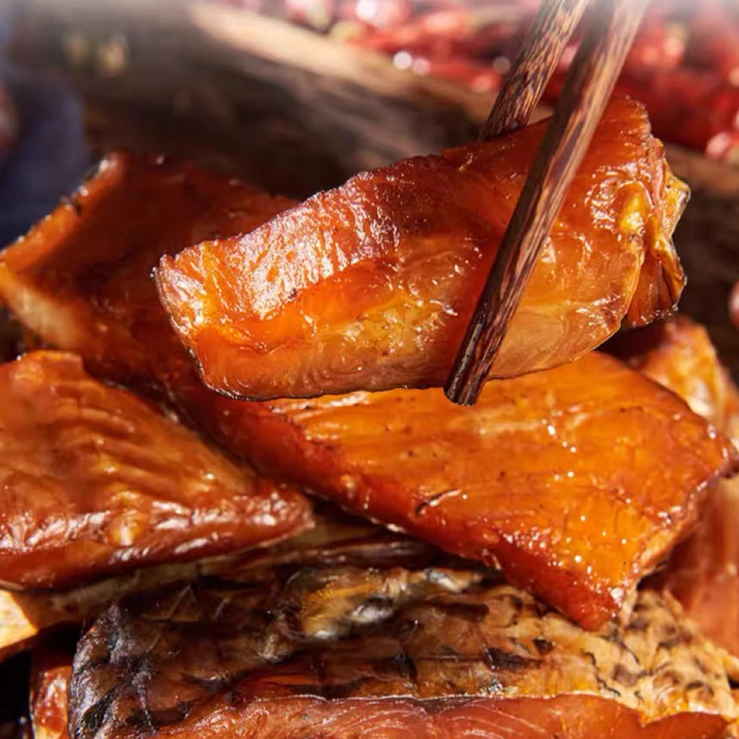 烟熏腊草鱼块500克/包 （包邮）