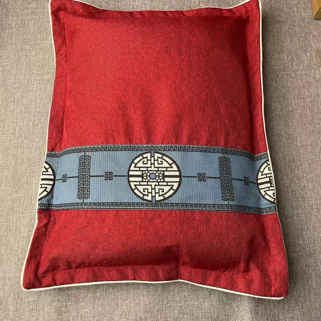 贡木粉枕头3斤左右（颜色多样性发）