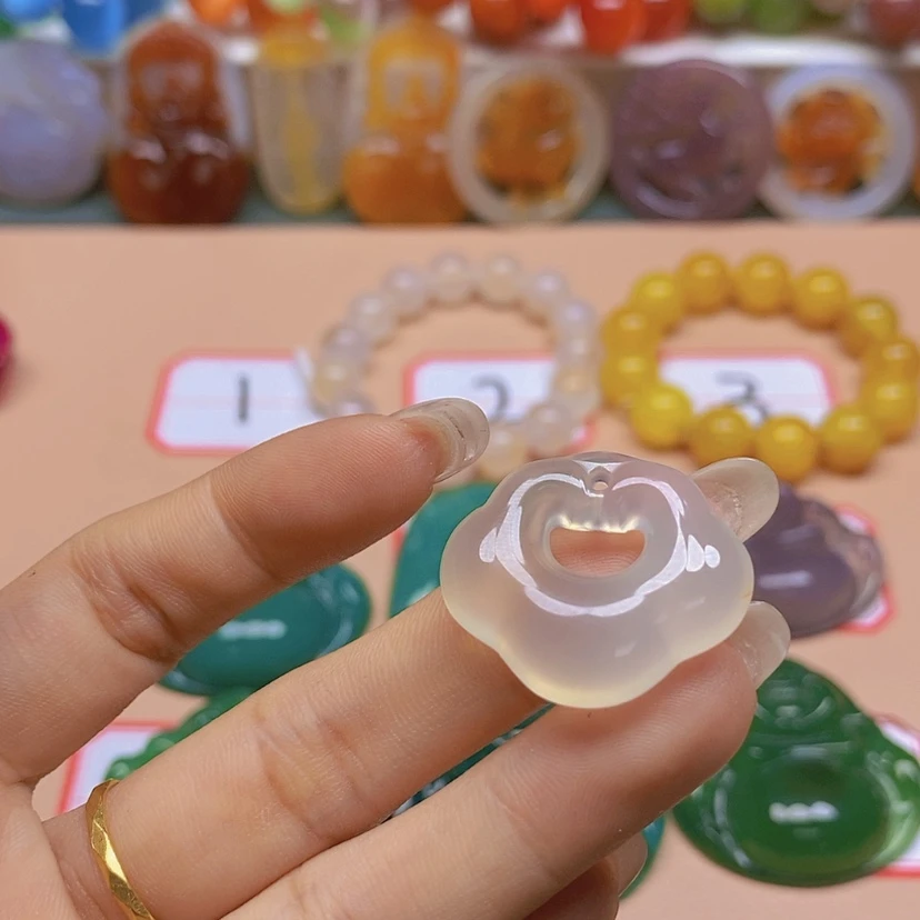 【闪购商品】玛瑙/玉髓颈饰未镶嵌金*墩