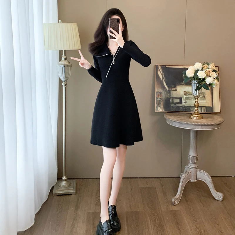法式小众轻奢名媛气质黑色针织连衣裙设计感赫本风收腰显瘦打底裙