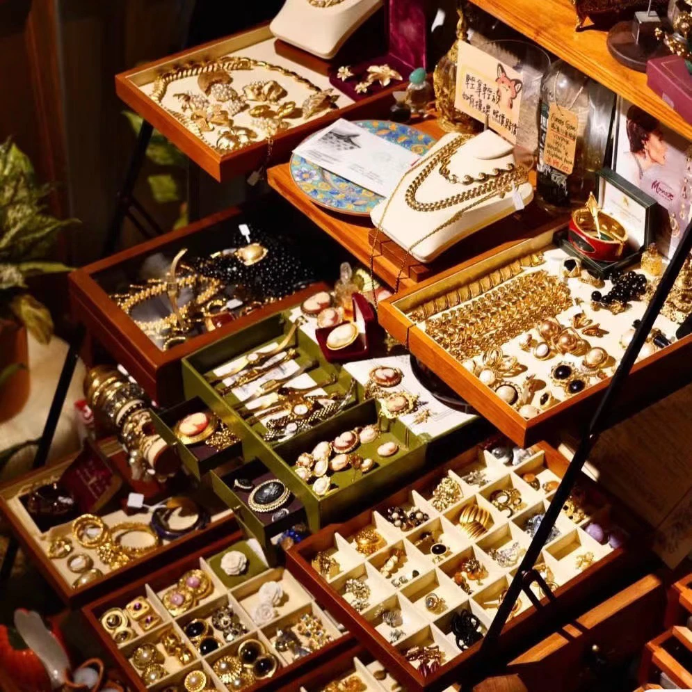 铜合金耳饰 欧美中古回流重工镶嵌轻奢法式优雅耳环手工气质