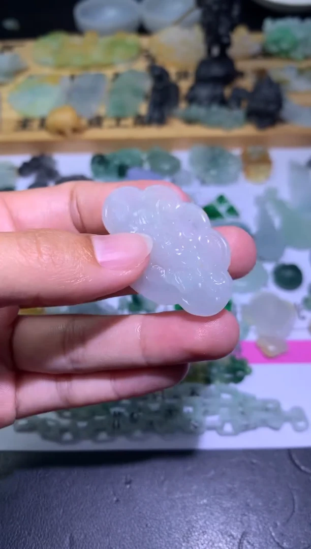 【闪购商品】定制翡翠未镶嵌毛货