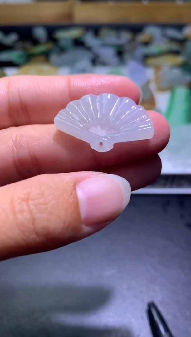 【闪购商品】定制翡翠未镶嵌毛货