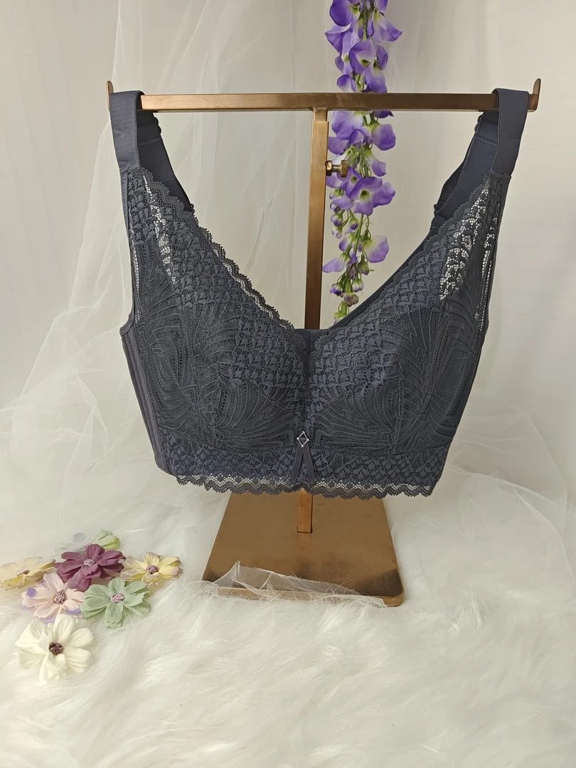 大胸显小全罩杯调整型上托薄款透气女士大码6301