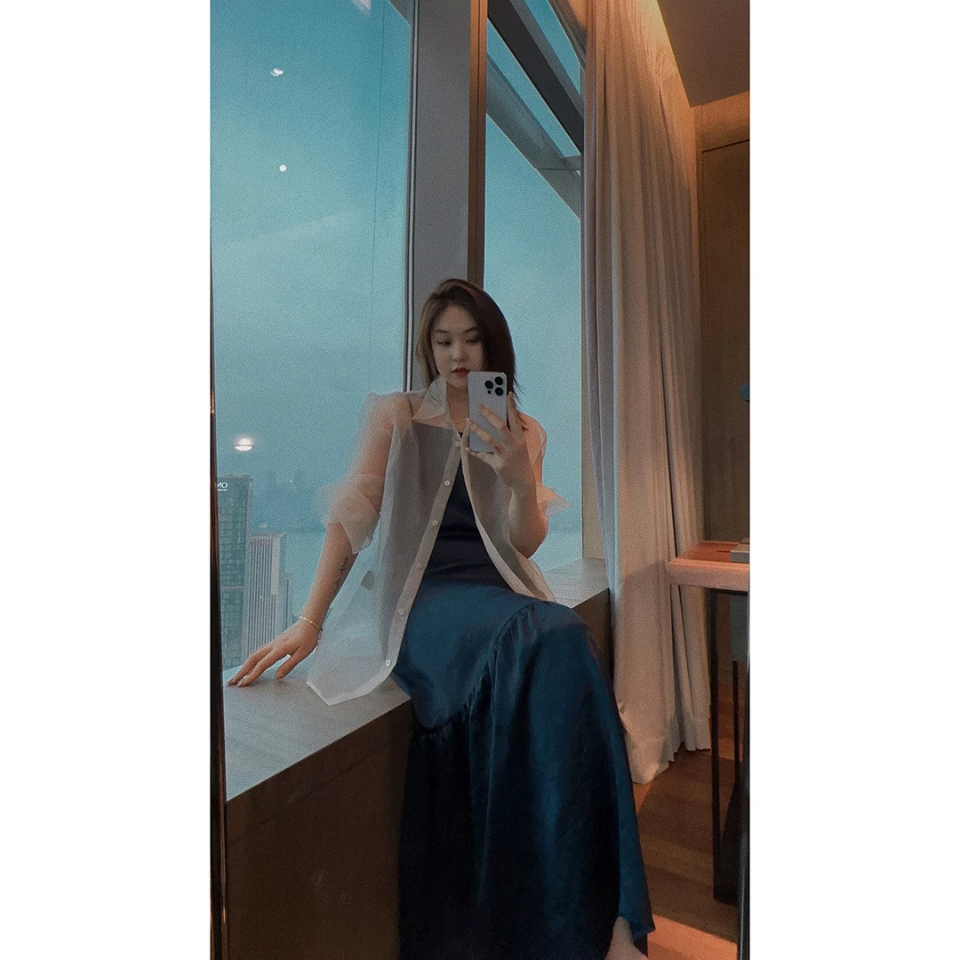 OSENSO“日不落”夏季法式气质显瘦设计感褶皱吊带连衣裙QZ230562