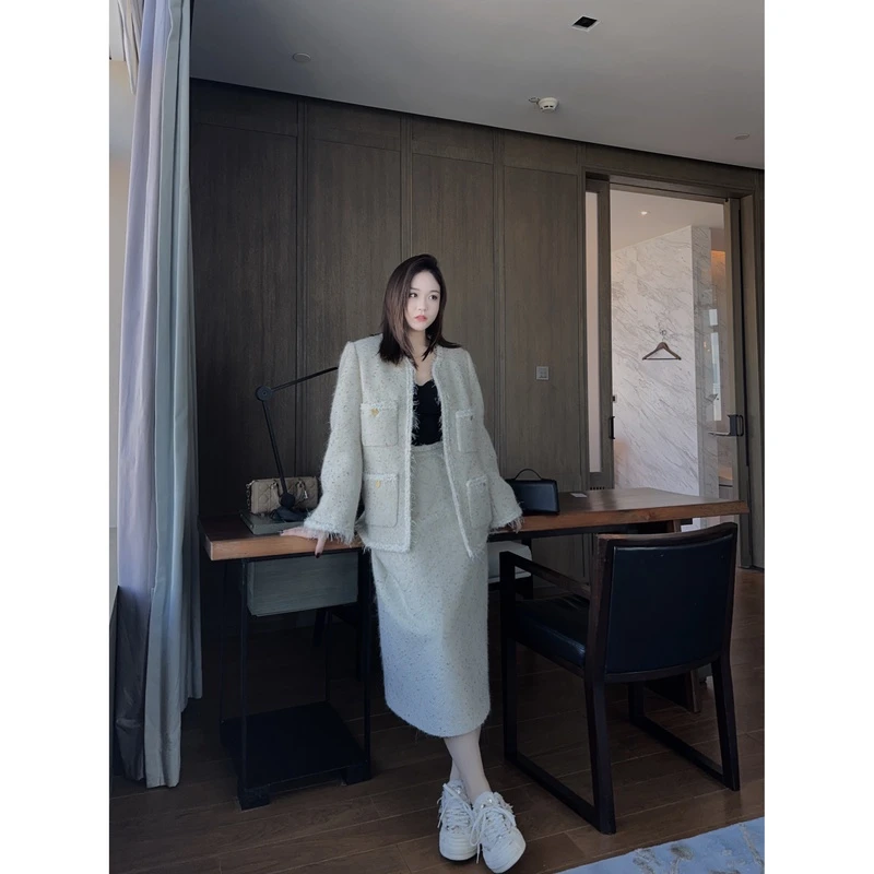 OSENSO“名媛-裙子”冬时尚优雅气质轻奢过年女士小香半裙QZ231130