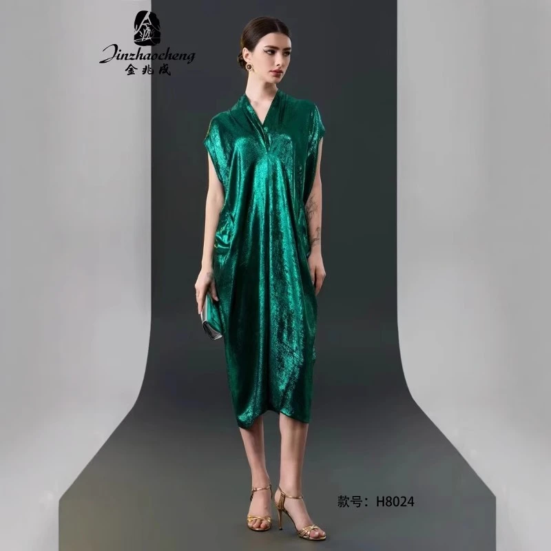 新款立体裁剪复古慵懒感连衣裙8024