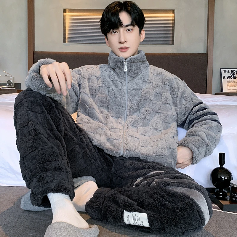 加厚加绒可外穿保暖秋冬天睡衣套装男士法兰绒宽松休闲家居服