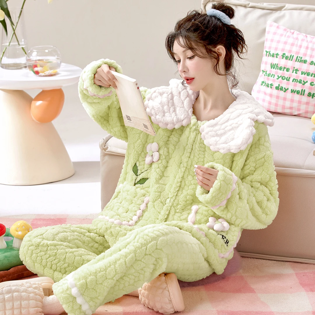 秋冬可外穿甜美可爱毛绒睡衣套装柔软舒适珊瑚绒暖绒法兰绒家居服