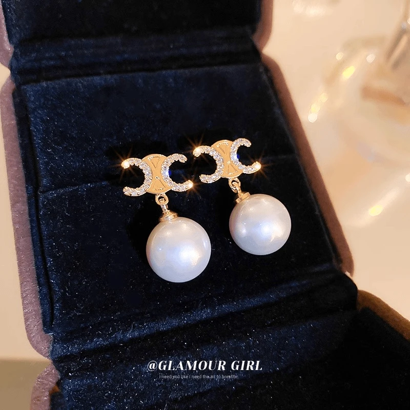 小香气质轻奢小众精致双c镶钻百搭珠珠