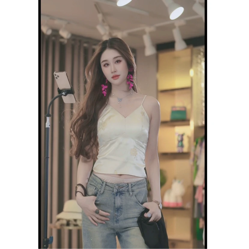 【张喜喜】时尚气质桑蚕丝百搭吊带背心 2496616