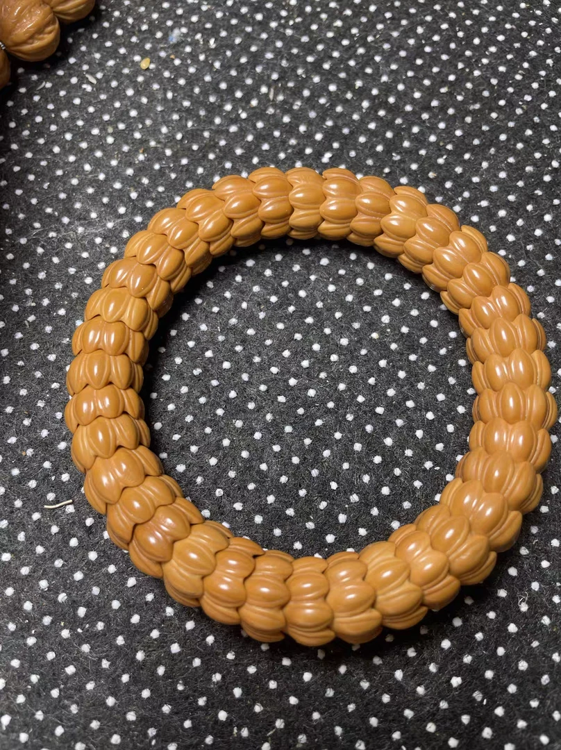 13九转莲花-猴头核桃龙焰雕刻九转莲花玉坐金佛乾坤圈风火轮